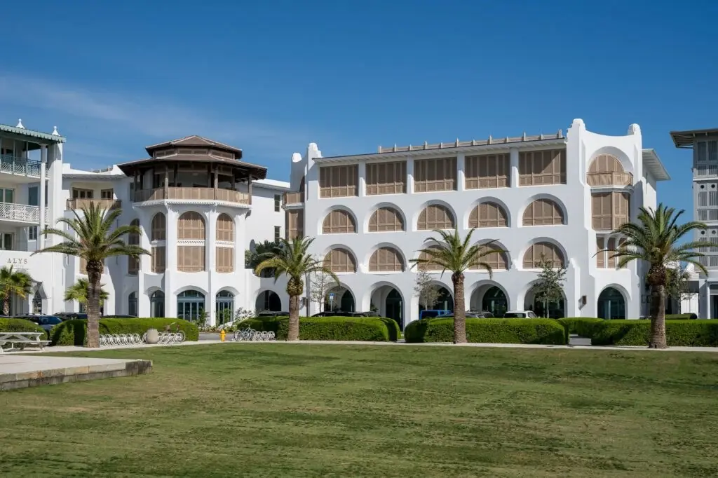 The Dannelly and The Varian, an engineering project by O'Connell and Associates, Alys Beach, Florida. View 2 of 3.